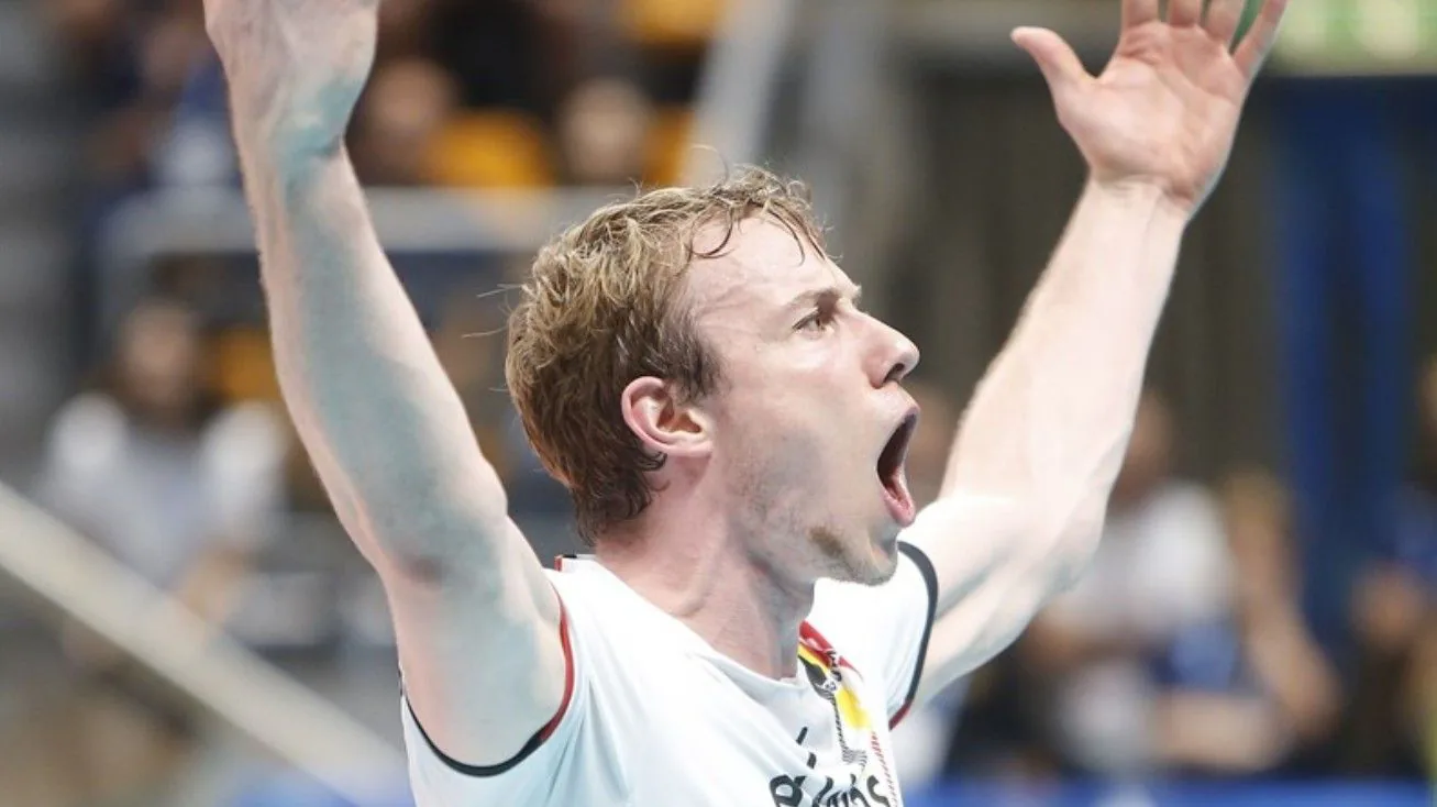 Halkbank Voleybol, Belçikalı Yıldız Sam Deroo'yu Transfer Etti Halkbank Voleybol, Belçikalı Yıldız Sam Deroo'yu Transfer Etti