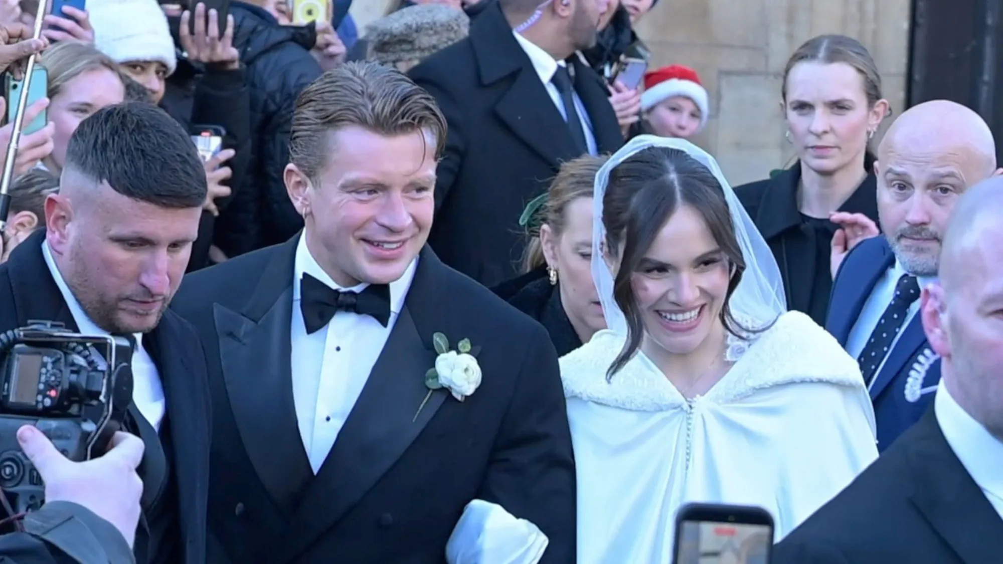 Şampiyon Yüzücü Adam Peaty ve Holly Ramsay Evlendi: Soyadı Sürprizi Şampiyon Yüzücü Adam Peaty ve Holly Ramsay Evlendi: Soyadı Sürprizi