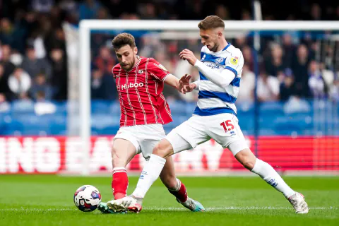 Bristol City'nin Lig Mücadelesinde Kritik Viraj: Stockport County Karşılaşması