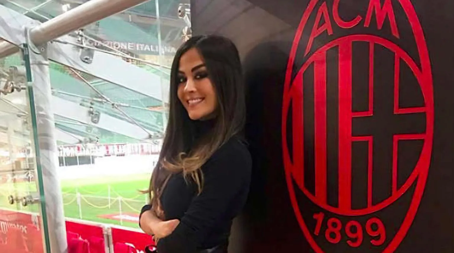 Milan Taraftarlarının Giorgia Palmas Özlemi: Geri Dönüş Yanıtı Net Milan Taraftarlarının Giorgia Palmas Özlemi: Geri Dönüş Yanıtı Net