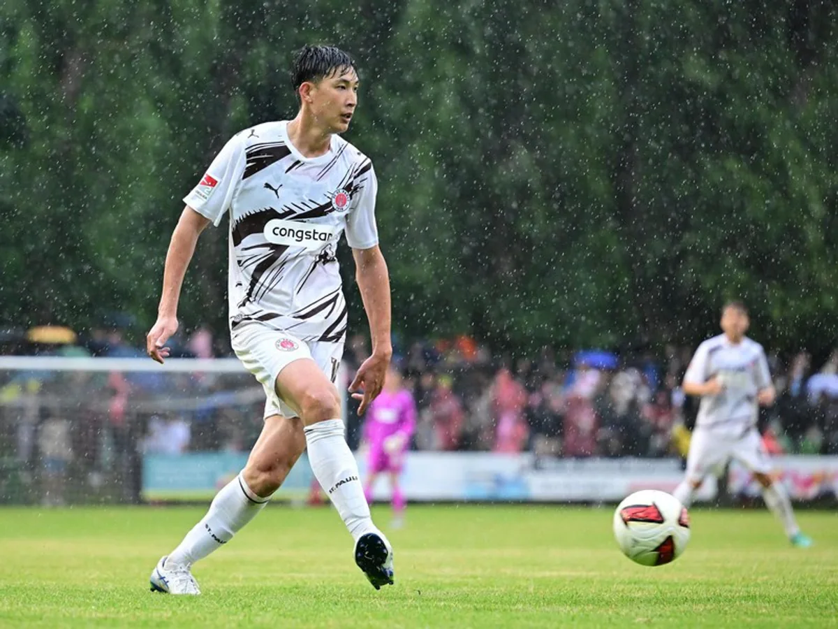 St. Pauli, Kickers Emden ile Yeni Sezon Hazırlıklarını Sürdürüyor St. Pauli, Kickers Emden ile Yeni Sezon Hazırlıklarını Sürdürüyor