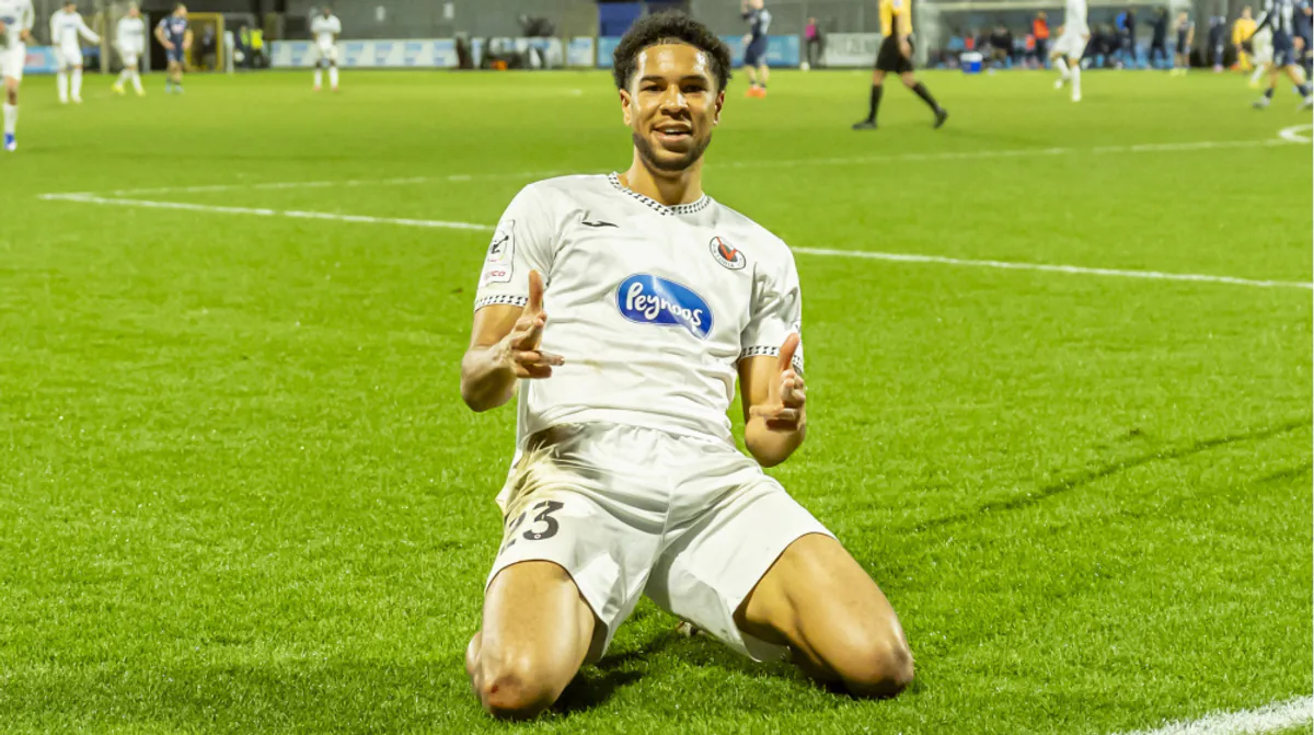 Greuther Fürth, Genç Yetenek Benjamin Zank ile 2029'a Kadar Sözleşme İmzaladı Greuther Fürth, Genç Yetenek Benjamin Zank ile 2029'a Kadar Sözleşme İmzaladı