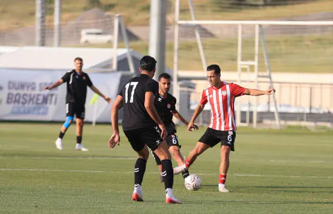 Erzurumspor FK Hazırlık Maçında Al-Arabi SC'yi 3-1 Mağlup Etti