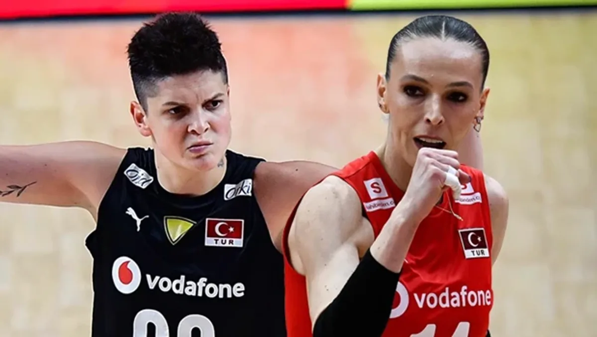 TVF Başkanı Üstündağ'dan Eda Erdem ve Ebrar Karakurt'a destek mesajı TVF Başkanı Üstündağ'dan Eda Erdem ve Ebrar Karakurt'a destek mesajı