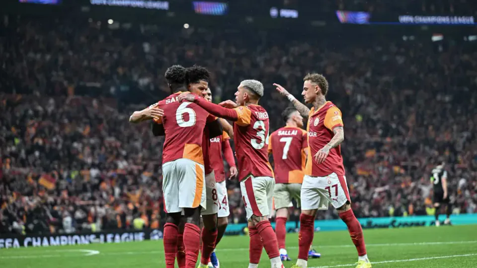 Galatasaray'da Yıldız Oyuncu İçin Bonservis Sınırı Belirlendi görseli