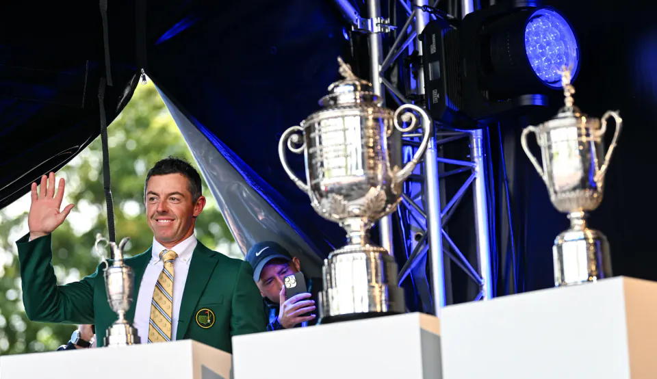 Rory McIlroy, Kariyer Grand Slam'inin Gururuyla Wimbledon'da görseli