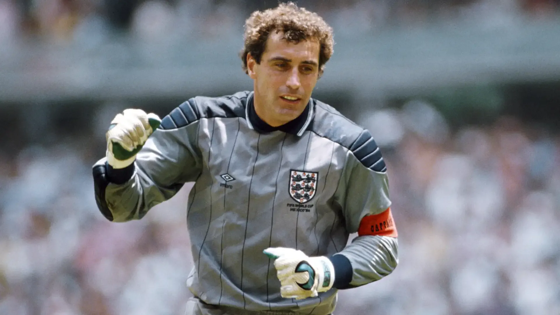 İngiliz Futbolunun Efsanesi Peter Shilton: Rekorlar, VAR ve Maradona İngiliz Futbolunun Efsanesi Peter Shilton: Rekorlar, VAR ve Maradona