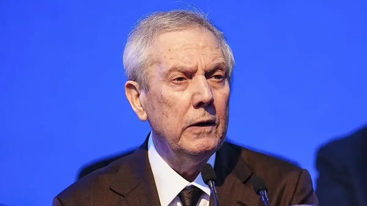 Fenerbahçe'de Aziz Yıldırım Dönemi Yeniden Başladı: 2026 Seçim Analizi Fenerbahçe'de Aziz Yıldırım Dönemi Yeniden Başladı: 2026 Seçim Analizi
