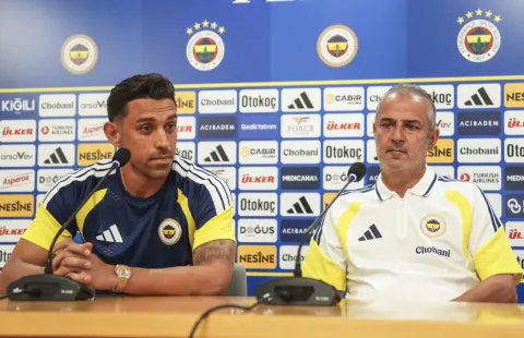 İrfan Can Kahveci'den Şampiyonluk Sözü: Yeni Transfer Heyecanıyla Başlıyoruz