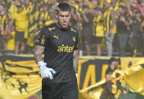 Uruguay'da Kritik Randevu: Peñarol, Racing Club Montevideo'yu Geçti