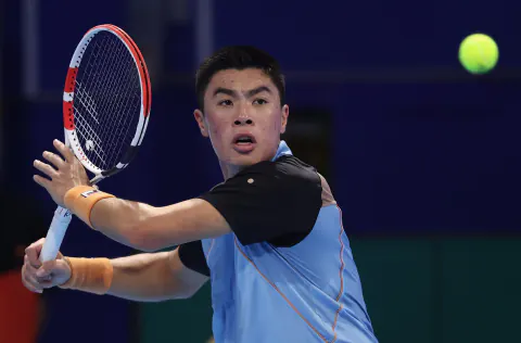 Brandon Nakashima'nın Wimbledon Sınavı: Yükseliş ve İstikrar Arayışı
