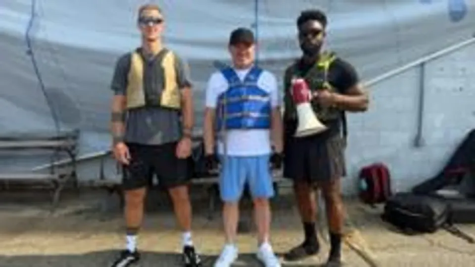 Wayne Rooney, Joe Hart ve Micah Richards'tan New York'ta Sürpriz Etkinlik görseli