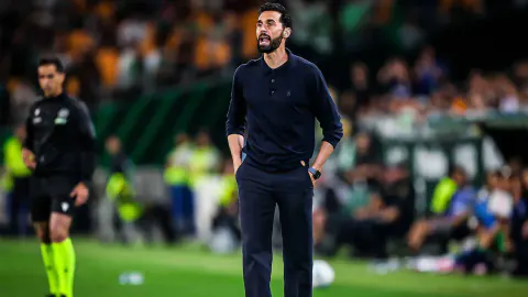 Fulham'da Arbeloa Dönemi: Real Madrid Bağlantılarıyla Transfer Harekatı