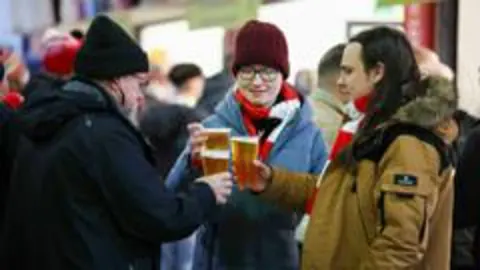 Aberdeen FC'ye Pittodrie Stadyumu İçin Kalıcı Alkol Lisansı Onayı