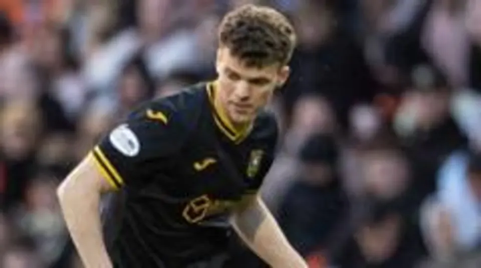 Aberdeen'de Transfer Hareketliliği: Lewis Smith İmzayı Attı görseli