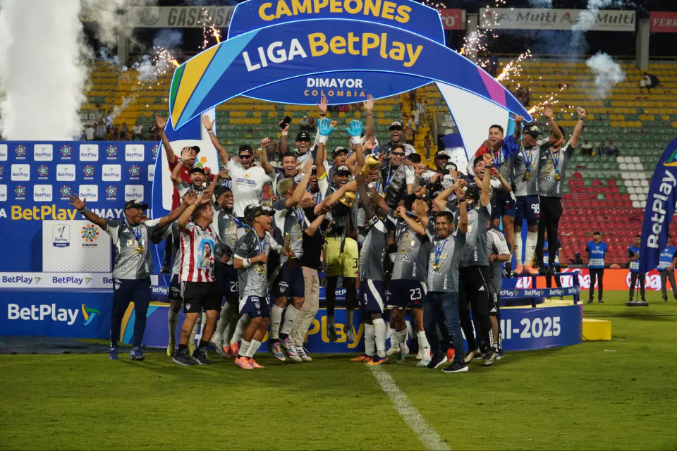 Liga BetPlay Dimayor'da Şampiyonluk Yarışı ve Yıldızlar Savaşı görseli