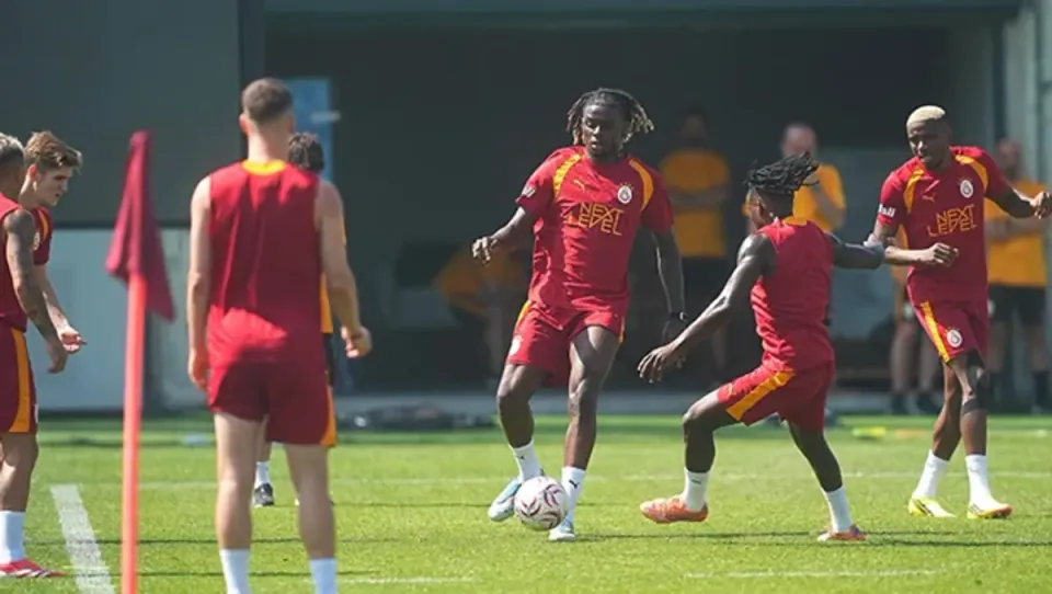 Galatasaray'ın Yeni Sezon Provası: Ümraniyespor Deplasmanı görseli