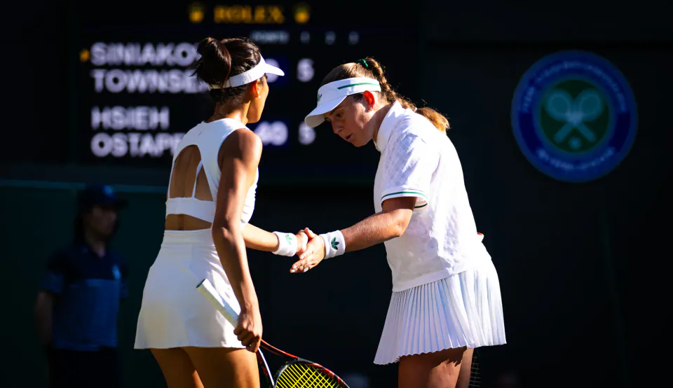 Wimbledon'da Şok Görüntüler: Ostapenko ve Arevalo Zaferine Tartışma Gölge Düşürdü görseli