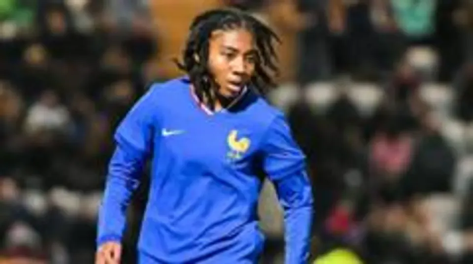 Birmingham City, Fransız Stoper Jade Rastocle'i Kadrosuna Kattı görseli