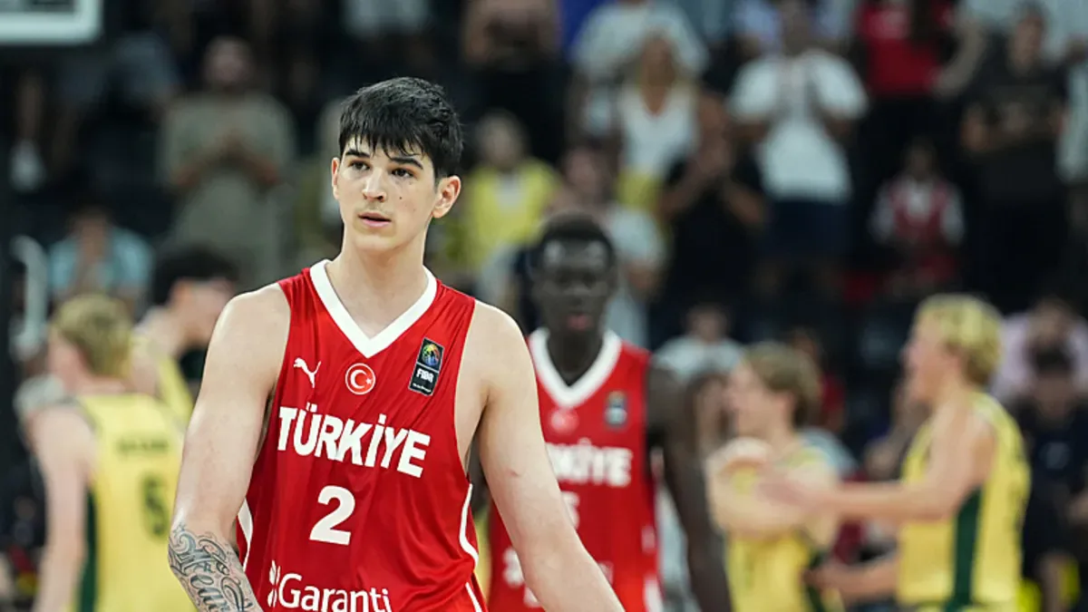 Darius Karutasu'dan Avustralya Maçı Sonrası İlk Açıklama: Kötü Hissediyoruz Darius Karutasu'dan Avustralya Maçı Sonrası İlk Açıklama: Kötü Hissediyoruz
