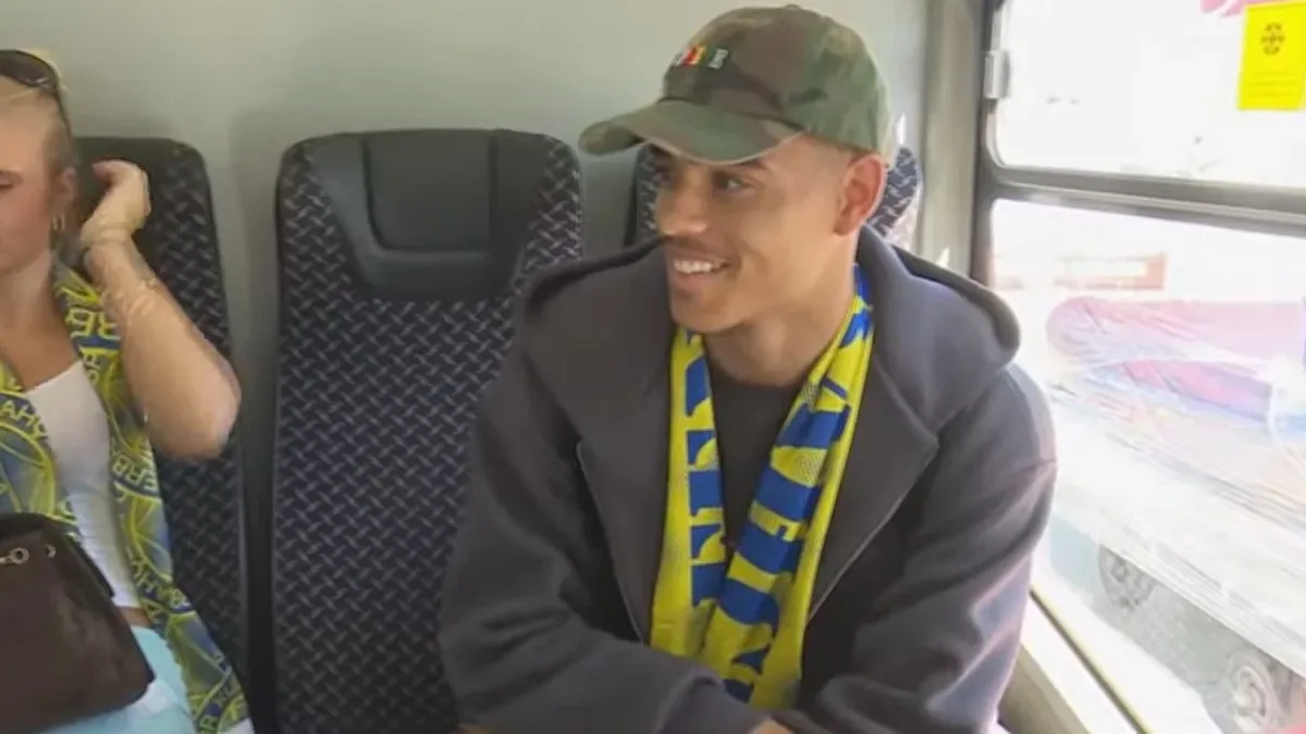 Mason Greenwood İstanbul'a İndi: Fenerbahçe'de İmza Töreni Tarihi Belli Oldu Mason Greenwood İstanbul'a İndi: Fenerbahçe'de İmza Töreni Tarihi Belli Oldu