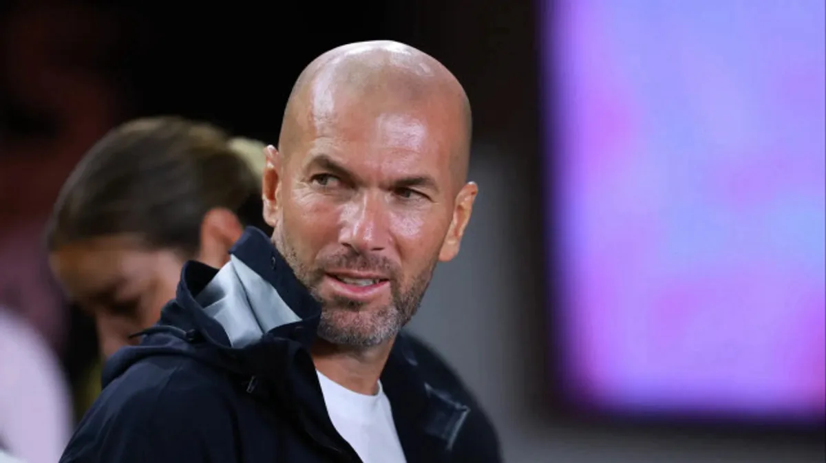 Fransa Futbolunda Bir Devrin Sonu: Didier Deschamps Veda Etti Fransa Futbolunda Bir Devrin Sonu: Didier Deschamps Veda Etti