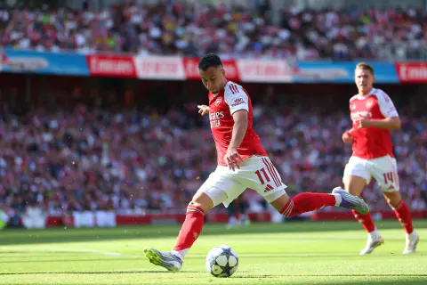 Arsenal'den Rekor Hamle: Christos Tzolis İçin 41 Milyon Sterlin