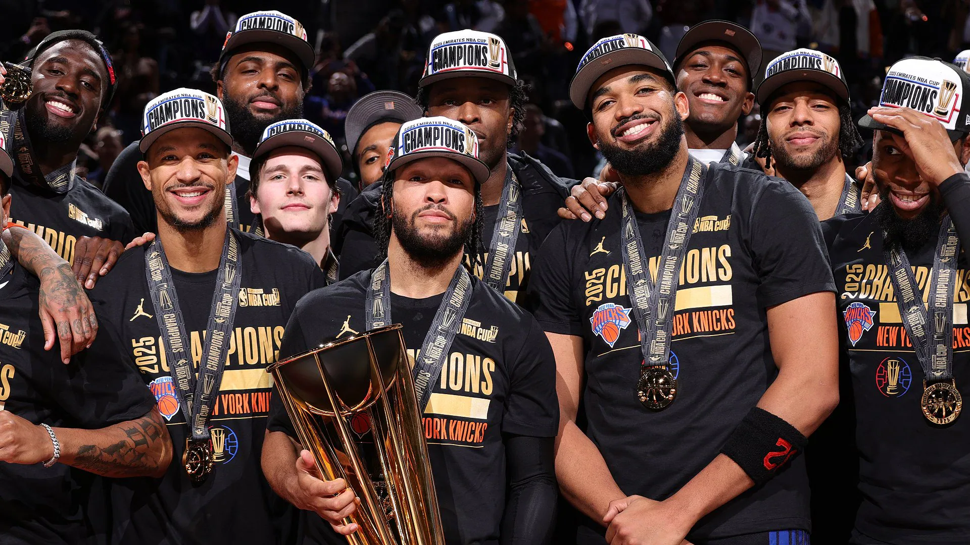 NBA'de Yeni Dönem: Knicks Şampiyonlukla Tarih Yazdı NBA'de Yeni Dönem: Knicks Şampiyonlukla Tarih Yazdı