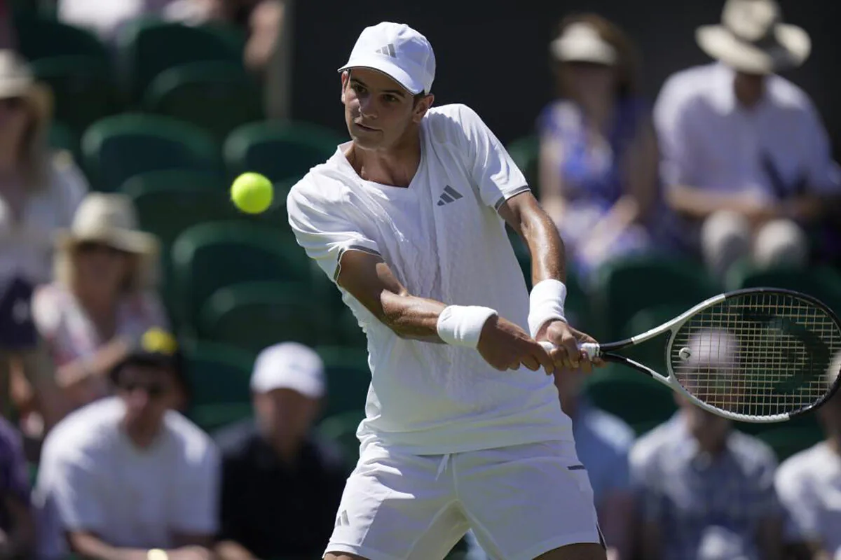 Wimbledon'da Rafa Jódar Şoku: Japon Rakibine Boyun Eğdi Wimbledon'da Rafa Jódar Şoku: Japon Rakibine Boyun Eğdi
