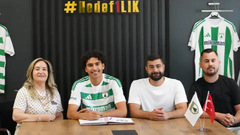 Muğlaspor'dan Hamle: Salem Bouajila Resmi Olarak İmzayı Attı