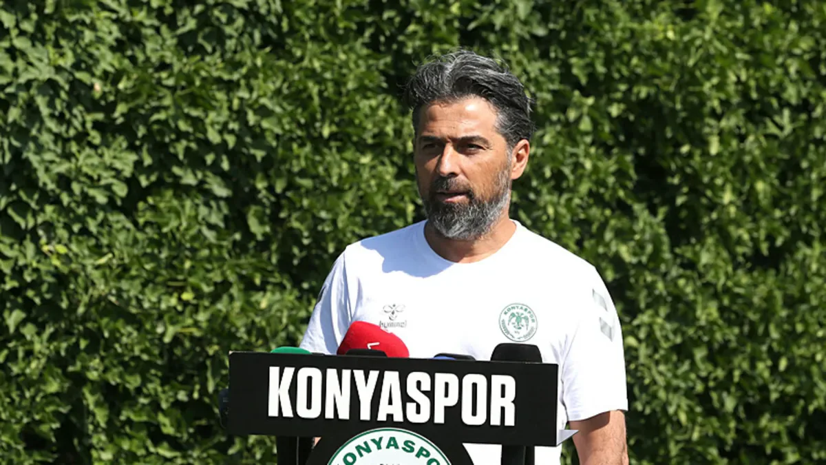 İlhan Palut'tan Konyaspor'da Transfer Planı: 5 Bölgeye Takviye İlhan Palut'tan Konyaspor'da Transfer Planı: 5 Bölgeye Takviye