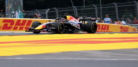 Belçika GP'de İlk Antrenman Sonuçlandı: Verstappen Zirvede, Antonelli Dikkat Çekiyor