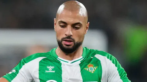 Real Betis'te Transfer Hareketliliği: Amrabat ve Kanat Bilmecesi