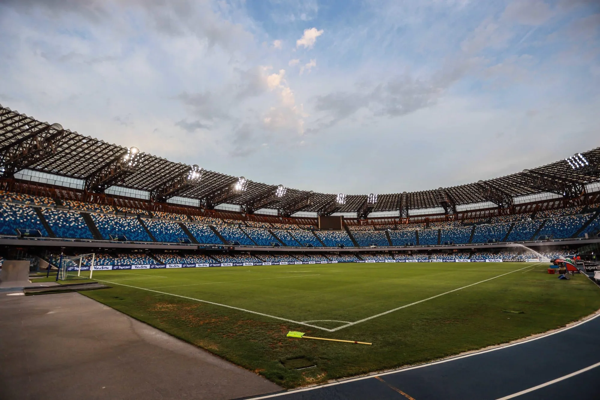 Güney'in Gururu SSC Napoli: Maradona Mirasından Modern Zaferlere Güney'in Gururu SSC Napoli: Maradona Mirasından Modern Zaferlere