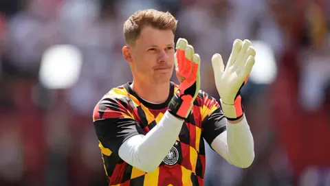 Beşiktaş'ın Alexander Nübel Planı: Transferde Kritik Bekleyiş