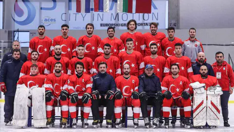 2027 Dünya Buz Hokeyi Şampiyonası Almanya'da: Bilet Süreci Başlıyor