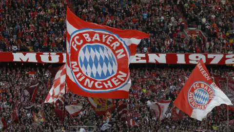Alphonso Davies Kararını Verdi: Bayern Münih'te Kalıyor