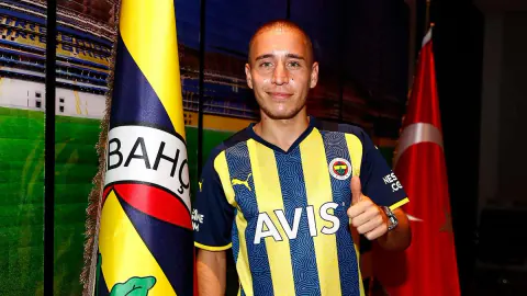 Emre Mor'un Yeni Durağı Belli Oldu: Fenerbahçe'den Sonra Hollanda Rotası