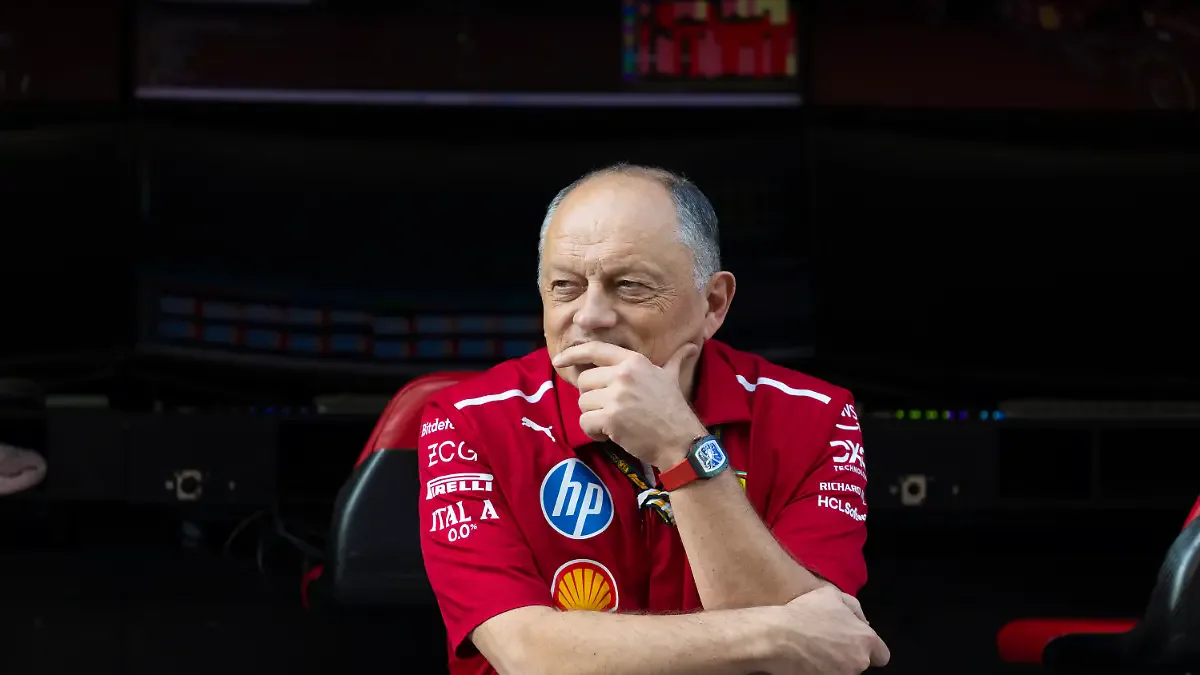 Ferrari ve Mercedes Arasında 'Bütçe Sınırı' Gerginliği: Vasseur'den Wolff'a Yanıt Ferrari ve Mercedes Arasında 'Bütçe Sınırı' Gerginliği: Vasseur'den Wolff'a Yanıt