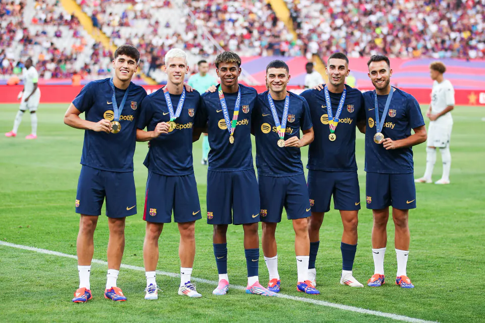 Ferran Torres'in Barcelona Geleceği Netleşiyor: Aston Villa Devrede görseli