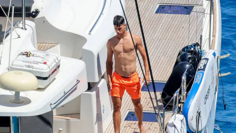 Carlos Alcaraz'ın 10 Milyon Euroluk Lüks Tatili: İtalya Kıyılarında Görkemli Kaçış