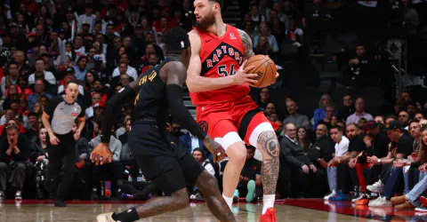 Sandro Mamukelashvili Transfer Yarışında: Lakers ve Spurs Devrede