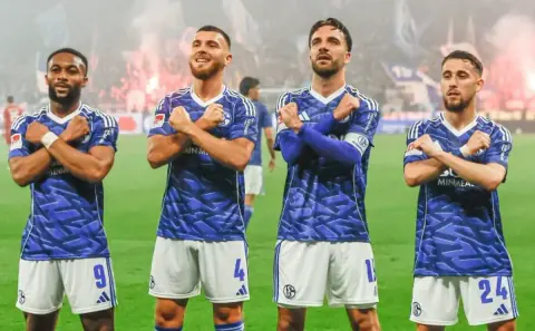 Kenan Karaman Yazdı, Schalke 04 Bundesliga'ya Döndü: Milli Kaptanın Başarısı