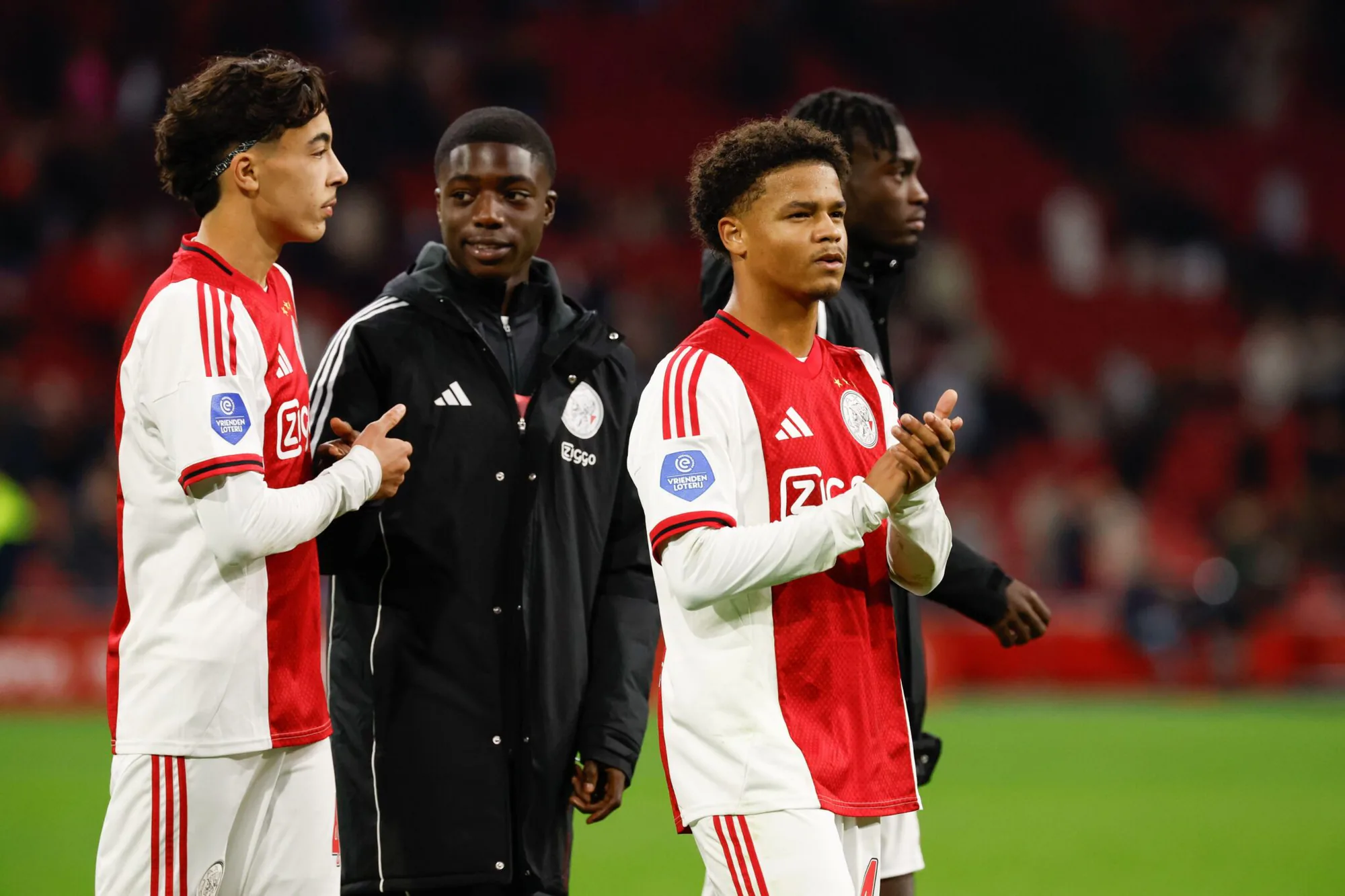 Ajax'ta Marcos Leonardo Krizi: Forvet Hattında Ayrılık Sinyalleri Ajax'ta Marcos Leonardo Krizi: Forvet Hattında Ayrılık Sinyalleri