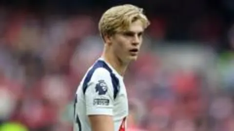 Nottingham Forest'tan Tottenham'a Sürpriz Teklif: Lucas Bergvall İçin 45 Milyon Sterlin