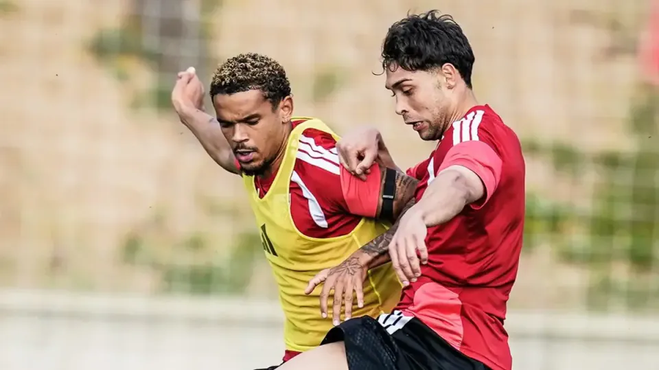 Kayserispor'da Şok Karar: 3 Yabancı Oyuncu Kadro Dışına Çıkarıldı görseli