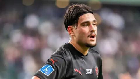 Süper Lig'de Aral Şimşir Operasyonu: Midtjylland'dan Beklenmedik Yanıt