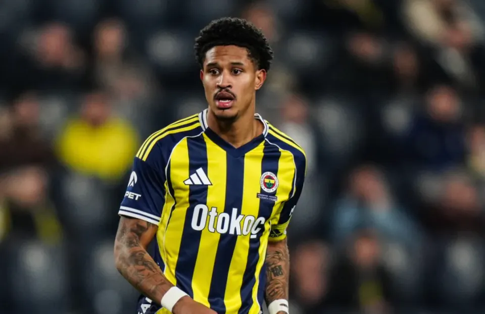 Fenerbahçe'de Jayden Oosterwolde Bilmecesi: Vedalaşılacaklar Listesinde mi? görseli
