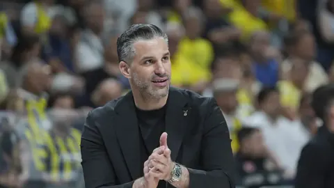 Beşiktaş Basketbolda Dusan Alimpijevic ile Yola Devam Kararı