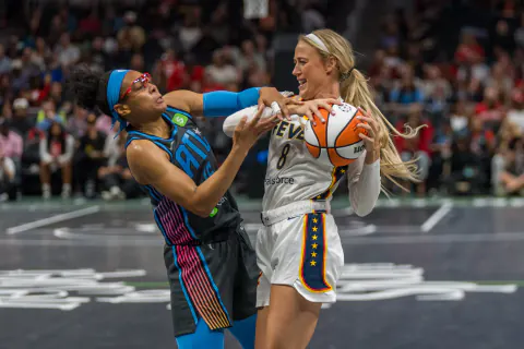 WNBA Yıldızı Sophie Cunningham'dan Sürpriz UFC Çıkışı